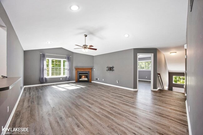 Photo - 6 North Vista