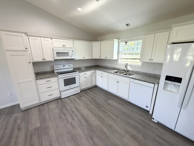 Photo - 85 Timothy Dr
