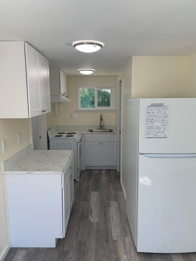 Photo - North Gate - Cozy 1 bed/ 1 bath house on quiet street with a huge back yard!