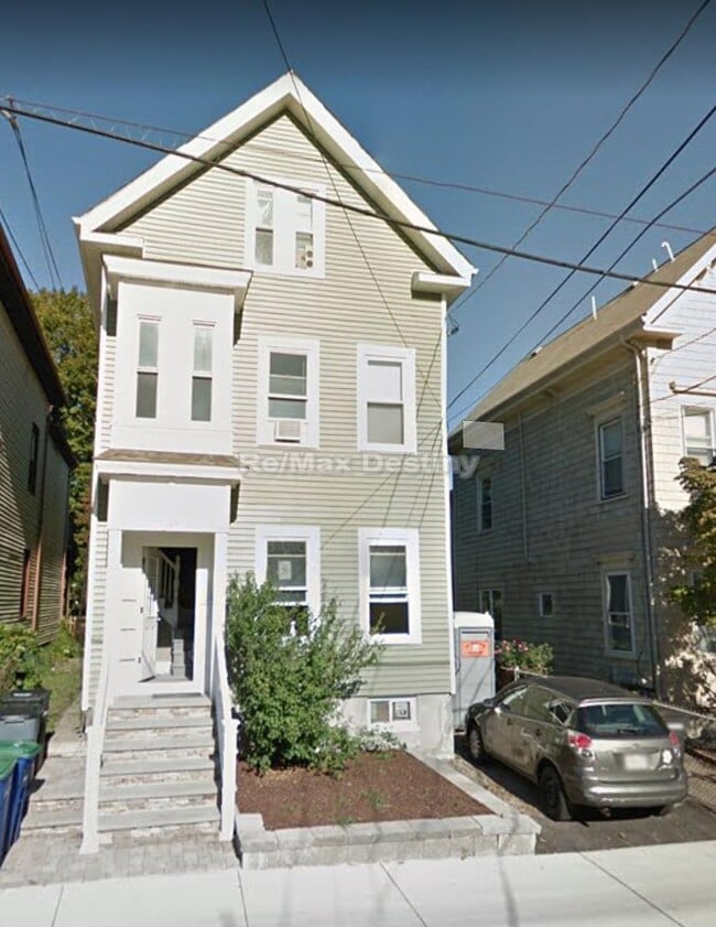 Photo - 343 Beacon St Apartments Unit 1