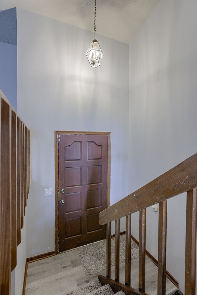 Photo - 3 Bedroom Bellevue Home!!
