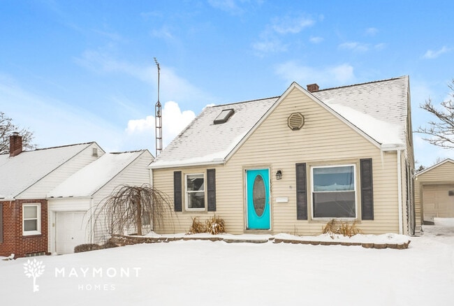 Building Photo - 1529 36th St NW