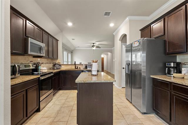 Photo - 617 Wounded Knee Dr