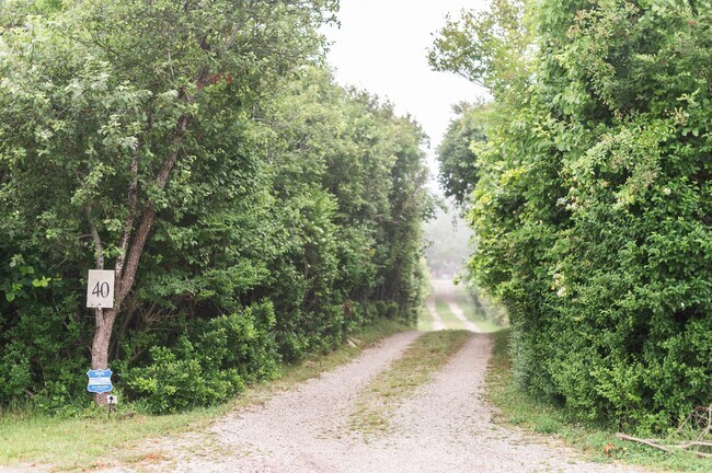 Photo - 40 Ditch Plains Rd