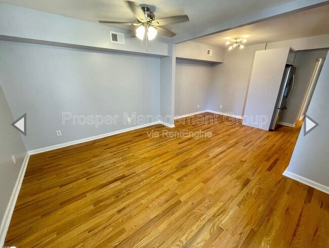 Photo - 86 Romney St