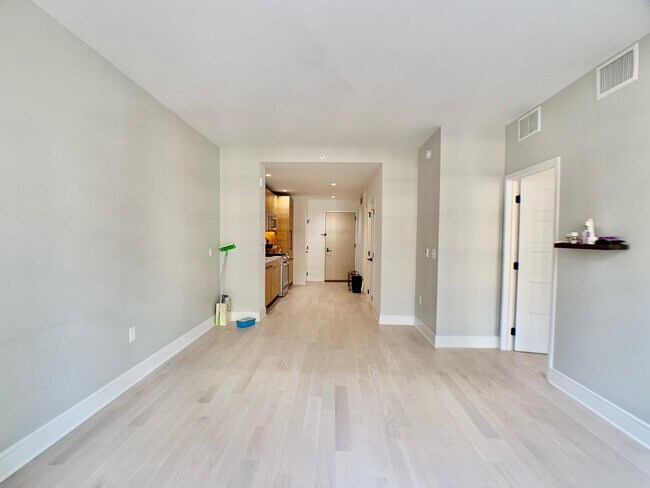 Photo - 10 Provost St Unit 412