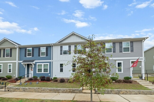 Photo - 3063 Spline Cir