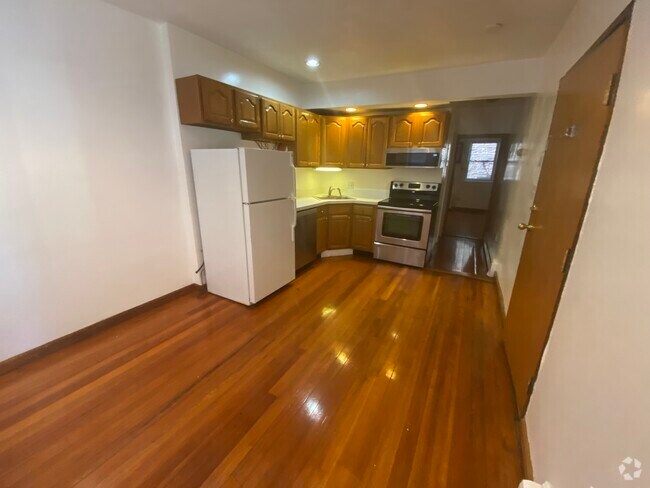 Building Photo - 41 Sheafe St Unit 2 Rental
