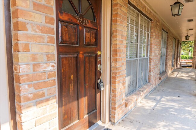 Photo - 829 Wax Myrtle Ln Unit A
