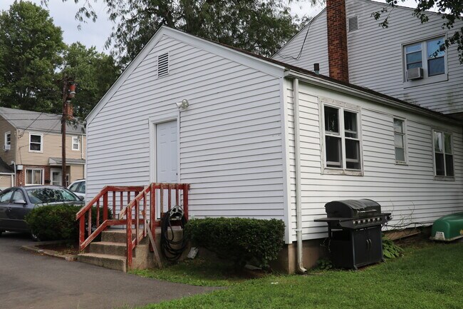 Photo - 38 Indian Hill St