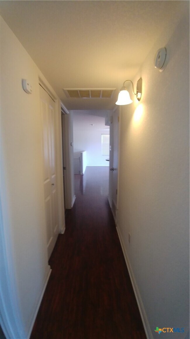 Photo - 148 Rush Haven Unit AB