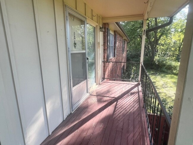 Photo - STUDIO Apartment Available Unidad y Villa Apts - 8B