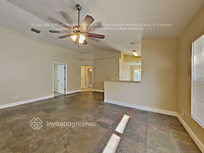 Photo - 10517 Lakeside Vista Dr