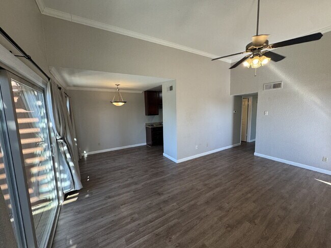 Photo - 3600 Hayden Rd Unidad #3102