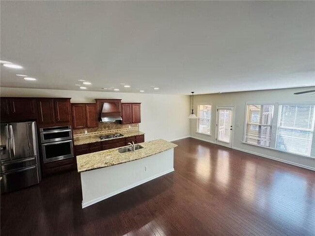 Photo - 2450 Northmont Pkwy