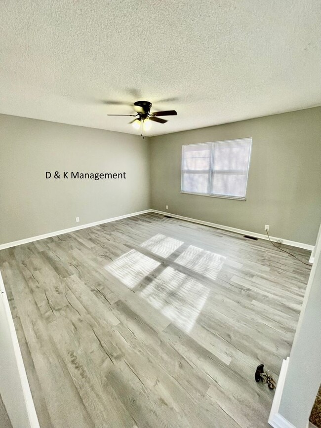 Photo - ***COMING SOON*** Beautiful 3 Bedroom, 2.5 Bath Home in the Cedar Bluff Area of Knoxville! Availa...