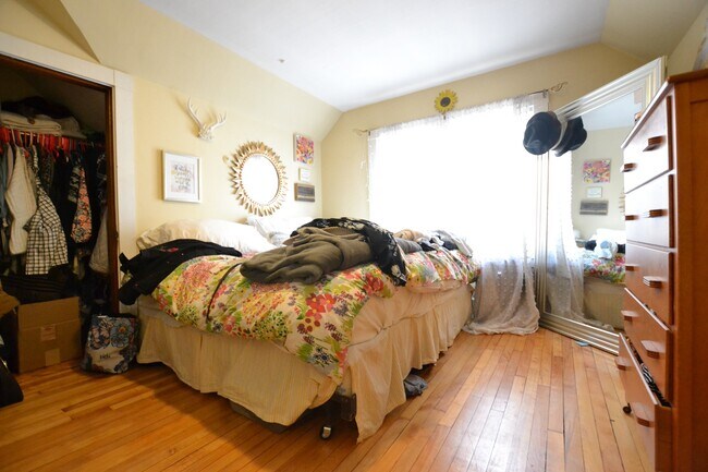 47 Hobson St Unit 2