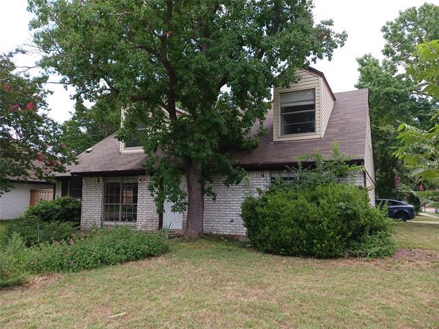 Photo - 704 Allison Dr