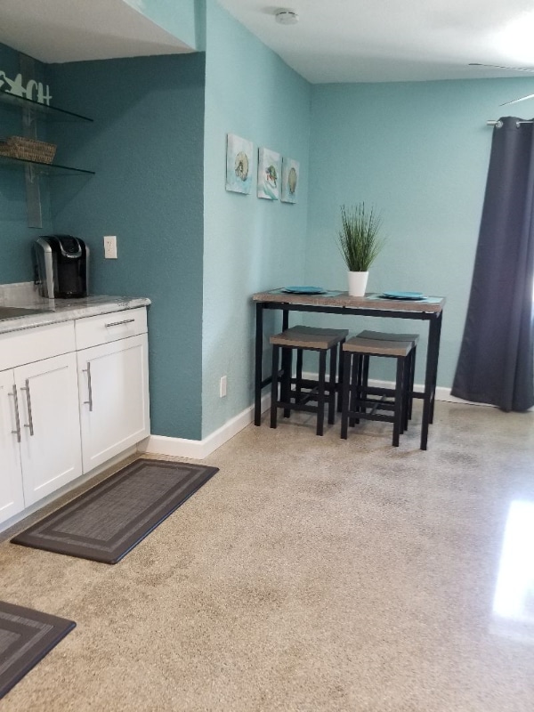 Photo - 1713 NE 11th St Unidad A