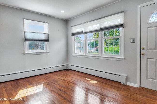 Photo - 512 Terrace Ave