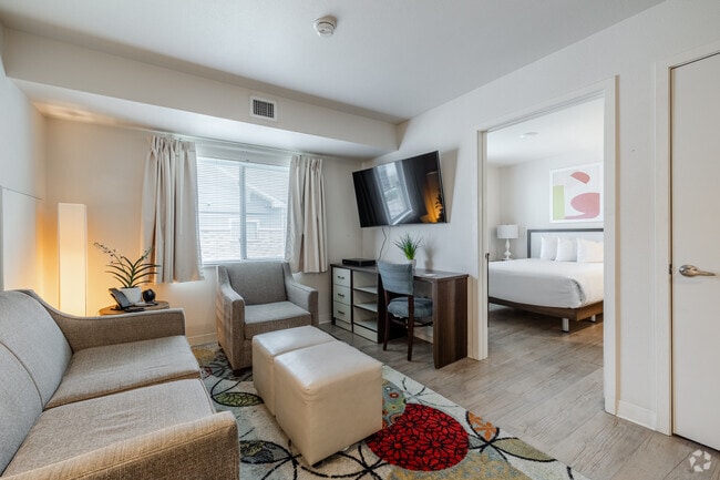 2BR, 2BA - 750SF - Family Room
