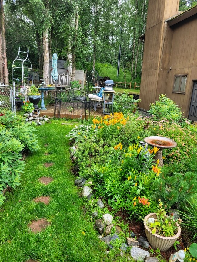 Side entrance to In law suite - 2110 Tudor Hills Ct