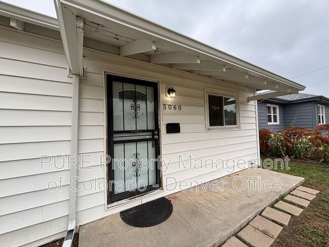 Photo - 5060 Bryant St