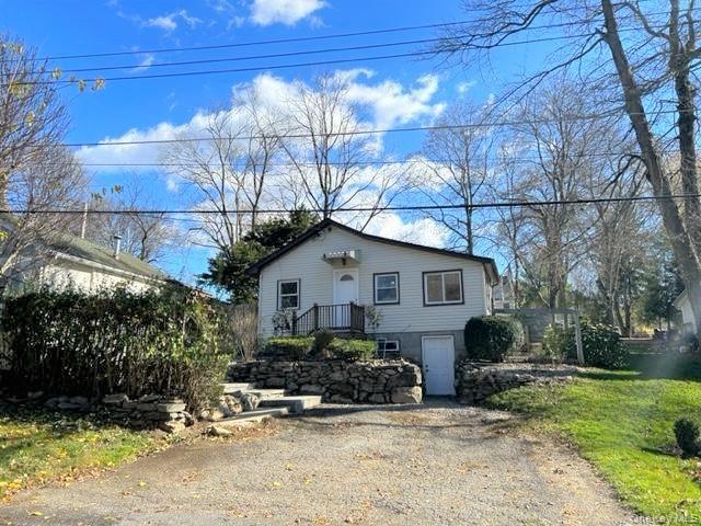 56 Geneva Dr