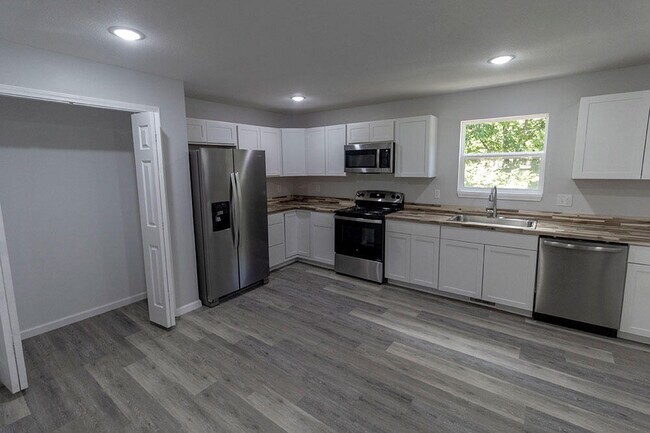 5316 Godas Cir