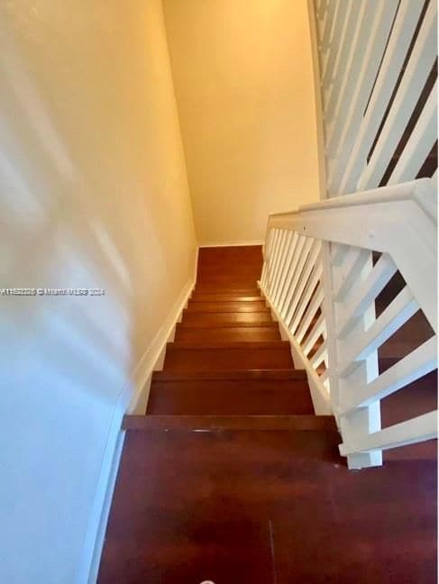 Photo - 2088 NE 167th St