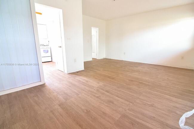 Photo - 2170 NW Flagler Terrace Apartment Unit 110