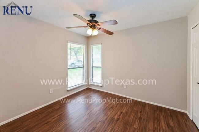 Photo - AVAILABLE NOW FOR A SELF GUIDED TOUR!