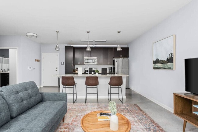 Photo - 450 E Market St Unit ID1014501P