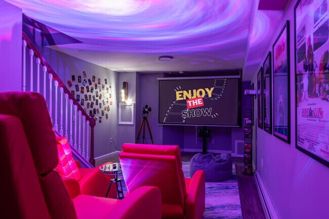 Photo - Urban Sanctuary: 2BD Parking & Movie Cinem...