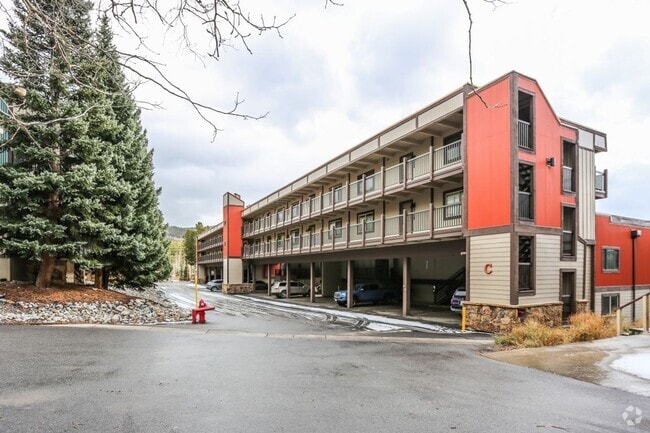 Building Photo - 2 bed, 2 bath in Breckenridge! Winter seas... Rental