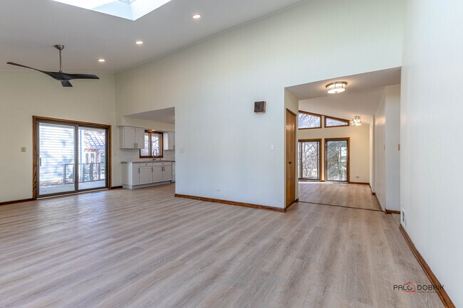 Photo - 2450 Chas Dr