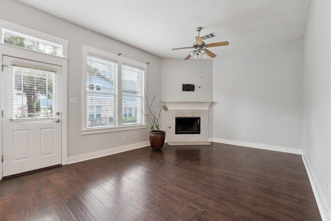 Photo - 2930 Grand Oaks Loop