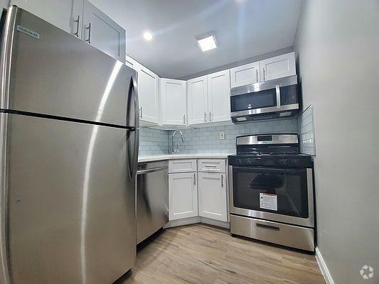 Building Photo - 2 bedroom in BRONX NY 10467 Unit 5B Rental