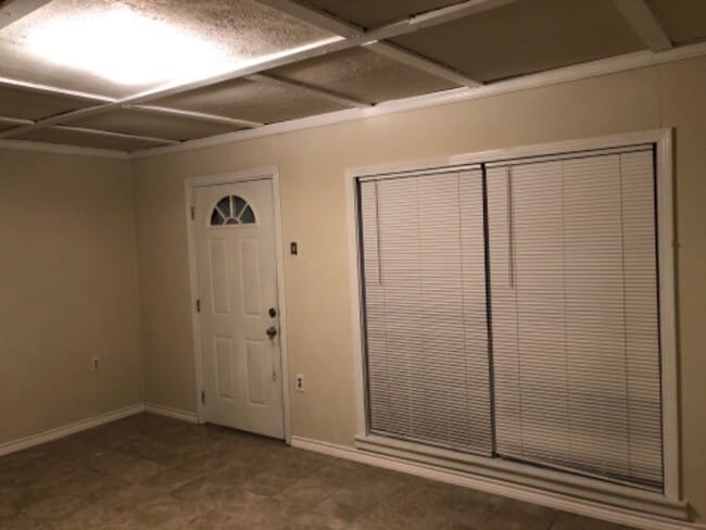 Photo - 9707 Santa Cruz St