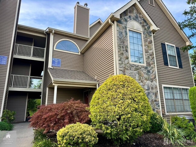 435 Meade Ct