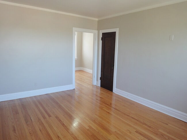 Photo - 1939 Grove Ave Unit 202