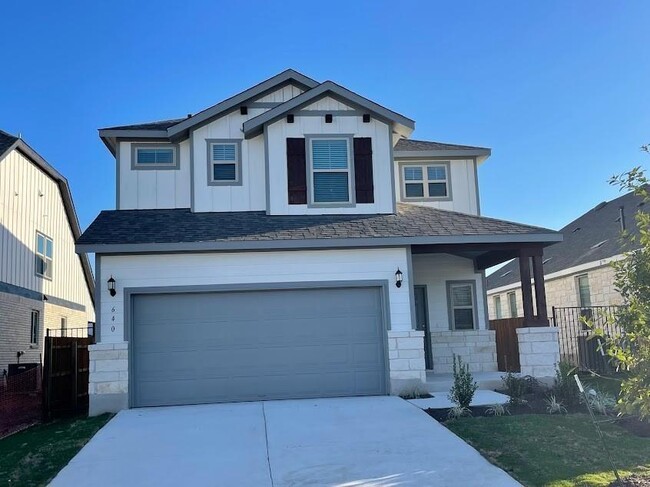 Building Photo - 640 Pickrell Lp