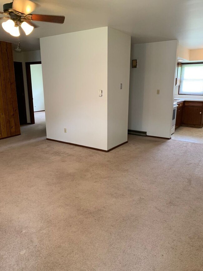 Photo - 404 W Plum St Unidad F