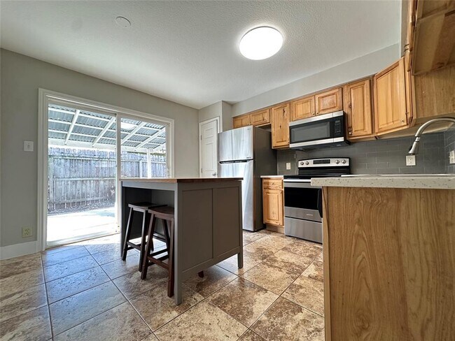 Photo - 6713 West Gate Blvd Unit A