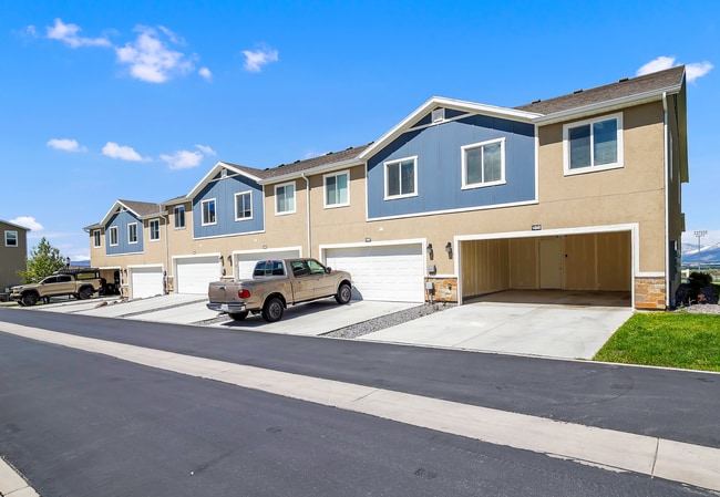 Building Photo - 14838 S Trap Rock Way Unit 14838