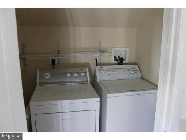 Photo - 1698 Pennington Rd