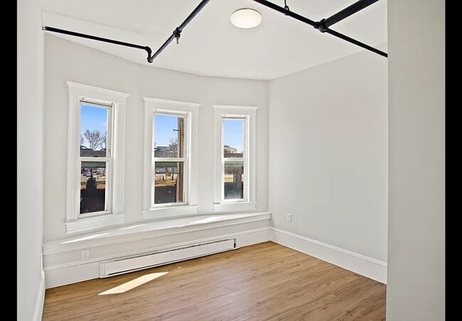 Photo - 2 Redfield St Unit 2