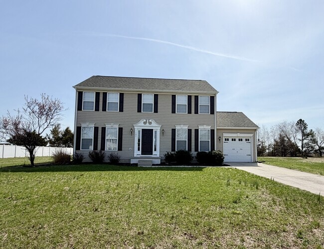 Building Photo - 197 Glenhurst Dr