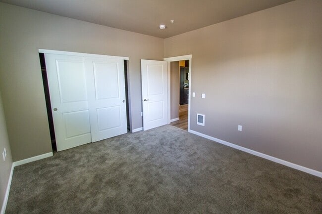 Photo - 4245 Hawthorne Ave NE Unit 116