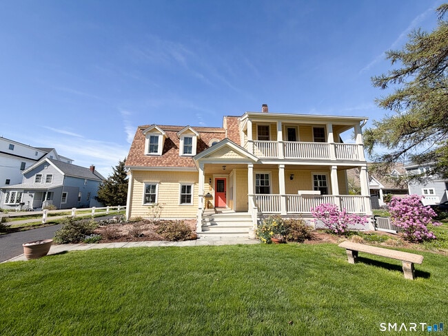 Building Photo - 280 1st Ave